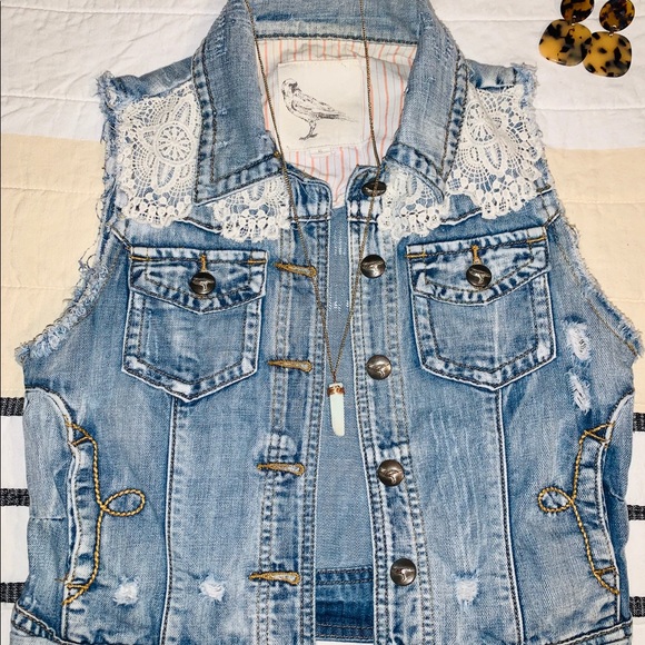 White Crow Jackets & Blazers - White Crow Denim Vest 😍